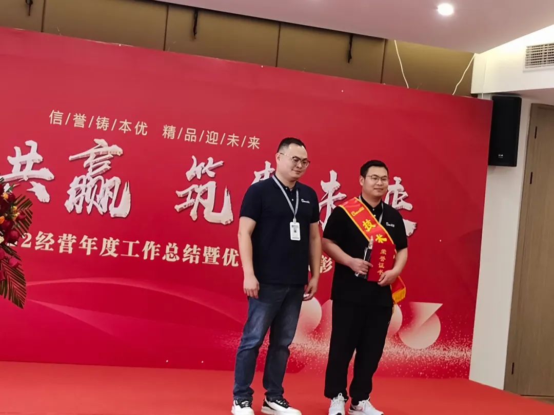 1684977930644415.jpg 91.jpg